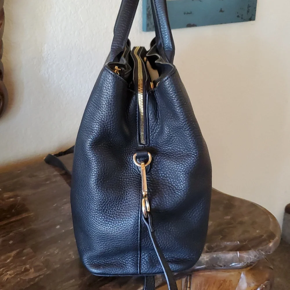 Mark & Graham Leather Caroline Travel Bag